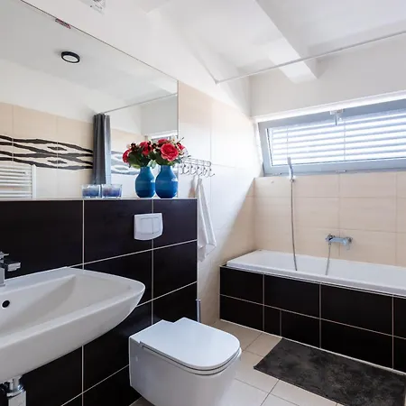 Premium Penthouse With Terrace In *