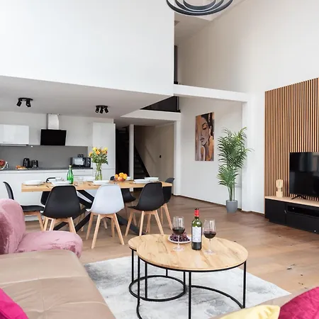 Appartement Premium Penthouse With Terrace In *