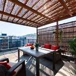 Premium Penthouse With Terrace In * Prága