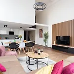 Apartment Premium Penthouse With Terrace In *