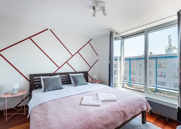 Premium Penthouse With Terrace In *