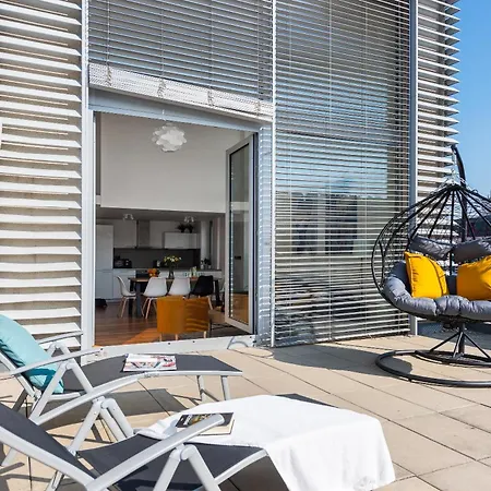 Premiumn Penthouse With Terrace In