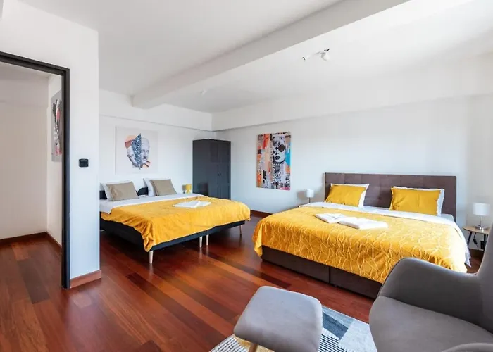 Premium Penthouse With Terrace In Apartment