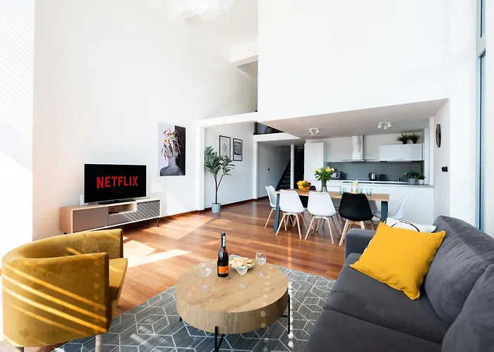 Premium Penthouse With Terrace In *