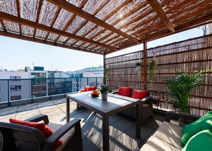 Premium Penthouse With Terrace In * Prag
